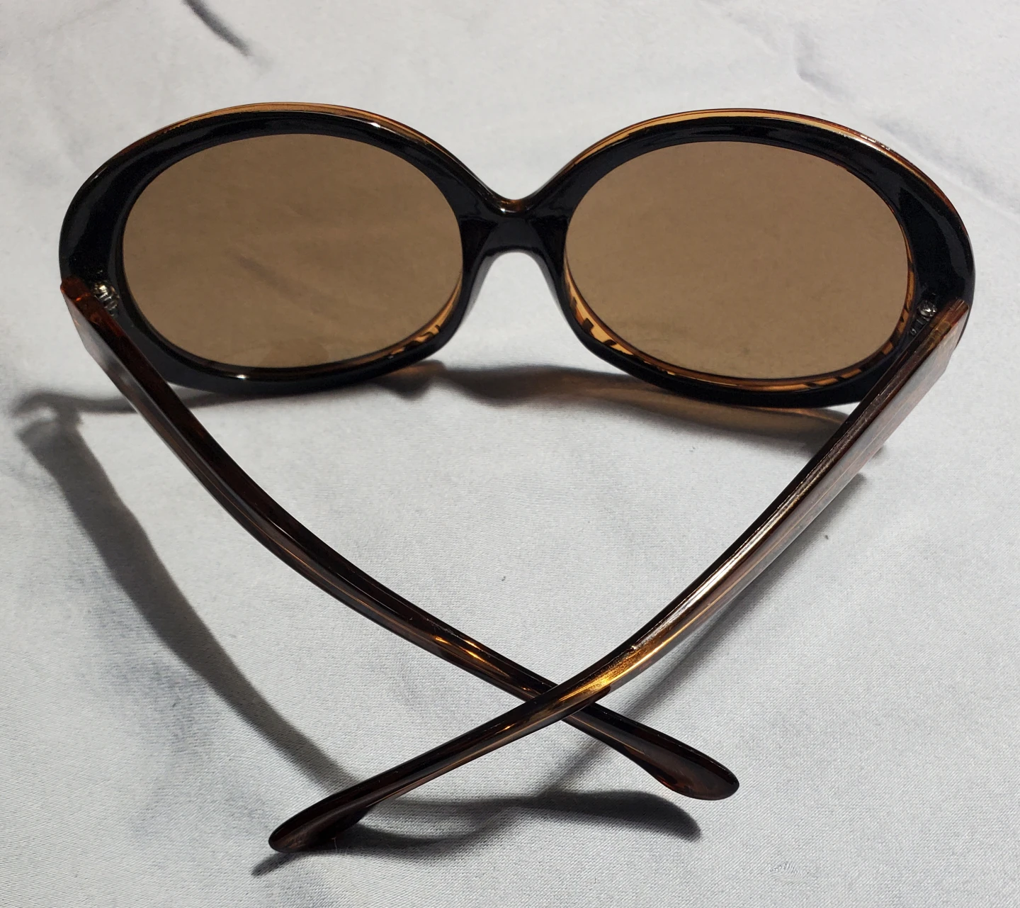 Liz Claiborne Sunglasses - photo 2