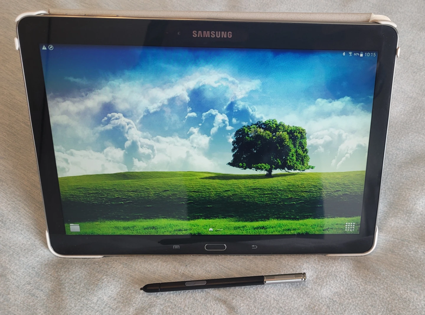 Samsung Galaxy Note 10.1 Tablet with S Pen - photo 2