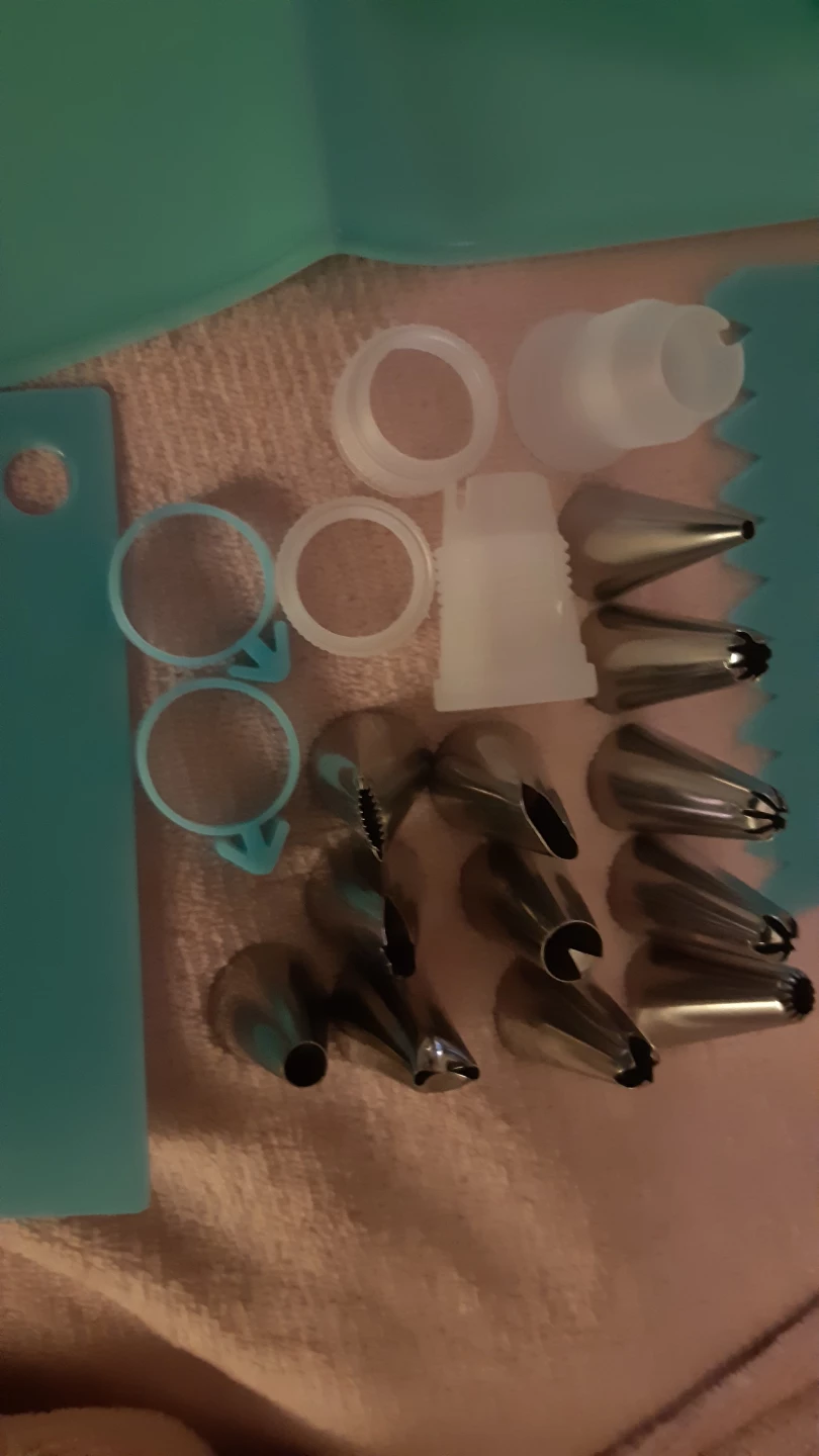 Cake decorating tools - photo 3