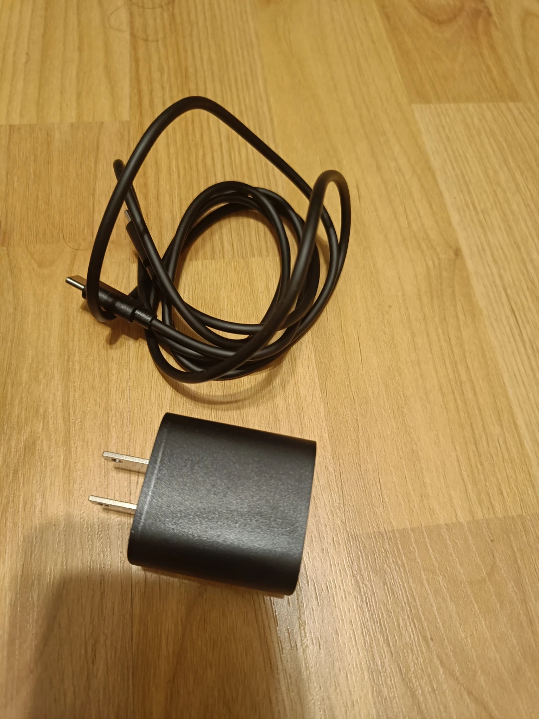 3-in-1 Wireless Charger - photo 3