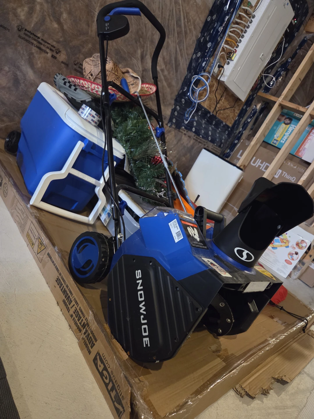 Snow Joe Electric Snow Thrower