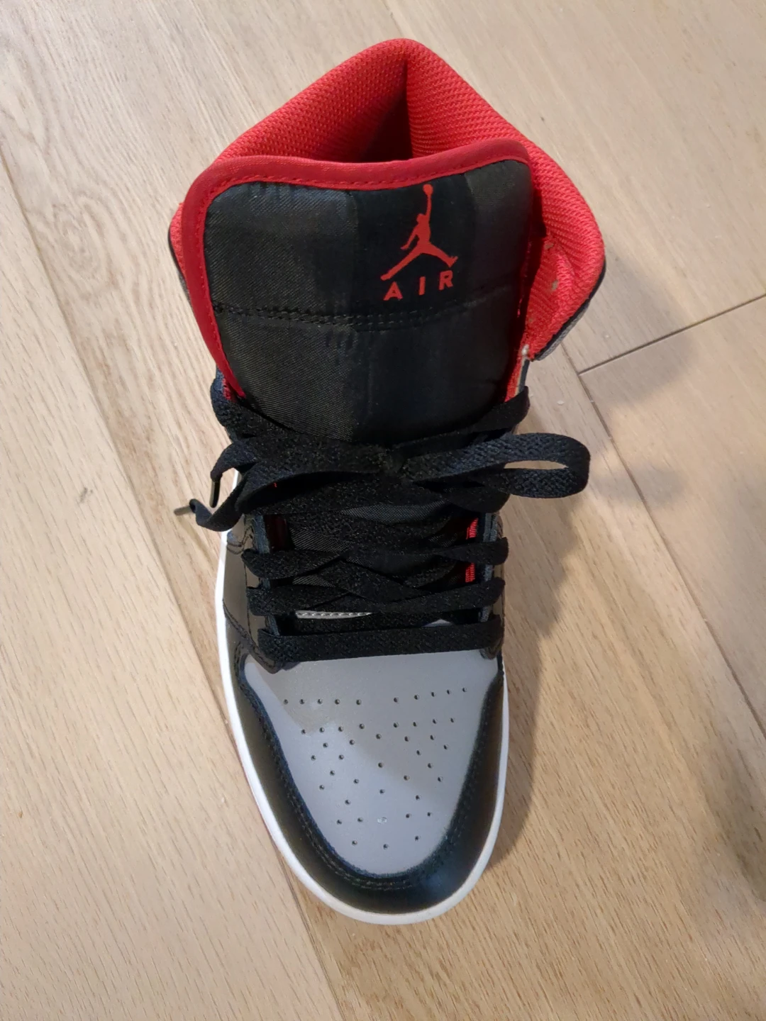 Air Jordan 1 Mid SE Shoes - photo 4
