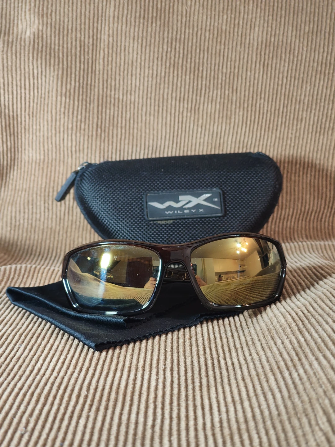 Wiley X Sunglasses with Case and wipe - photo 2