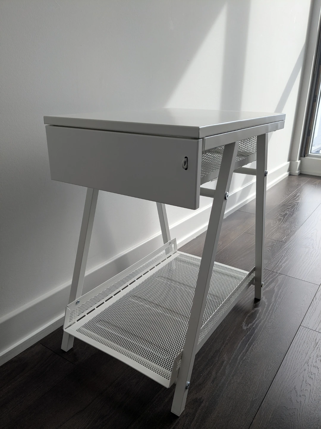 FREE White Side Table with Drawer - photo 4