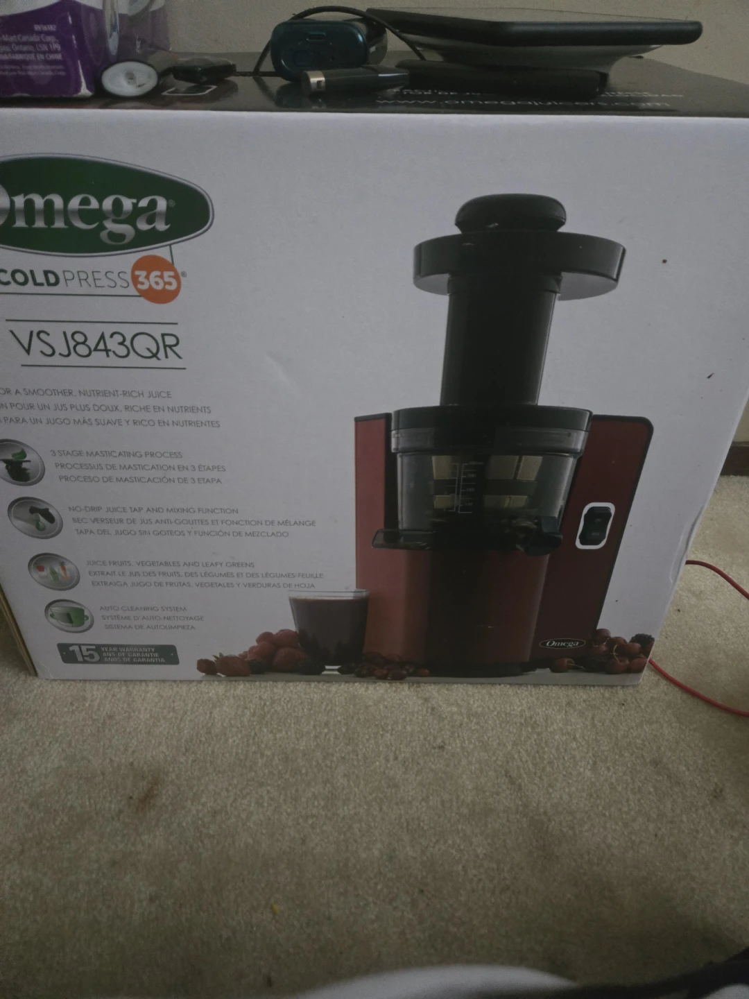 Omega VSJ843QR Cold Press 365 Juicer - Red