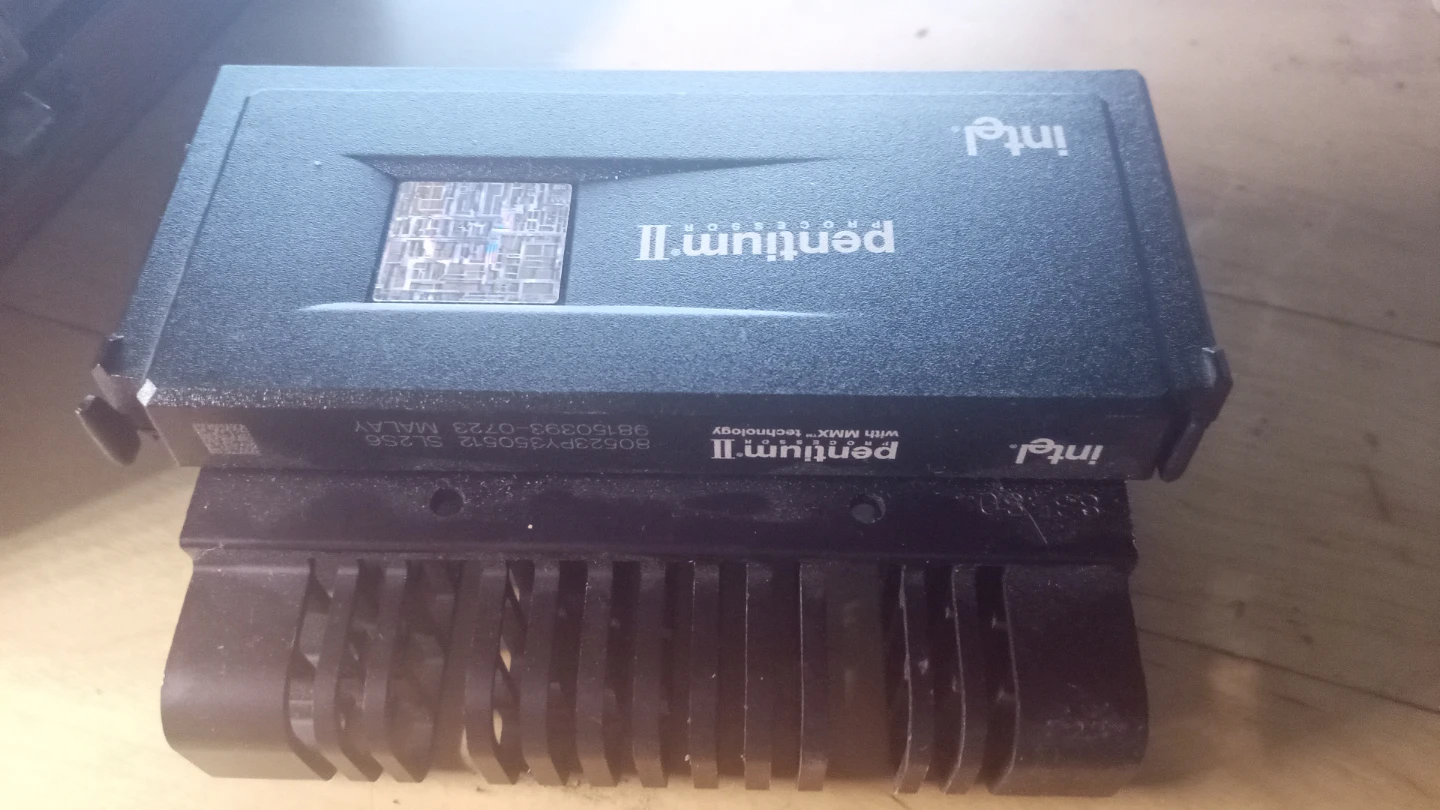 Slot one Pentium 2 - photo 2