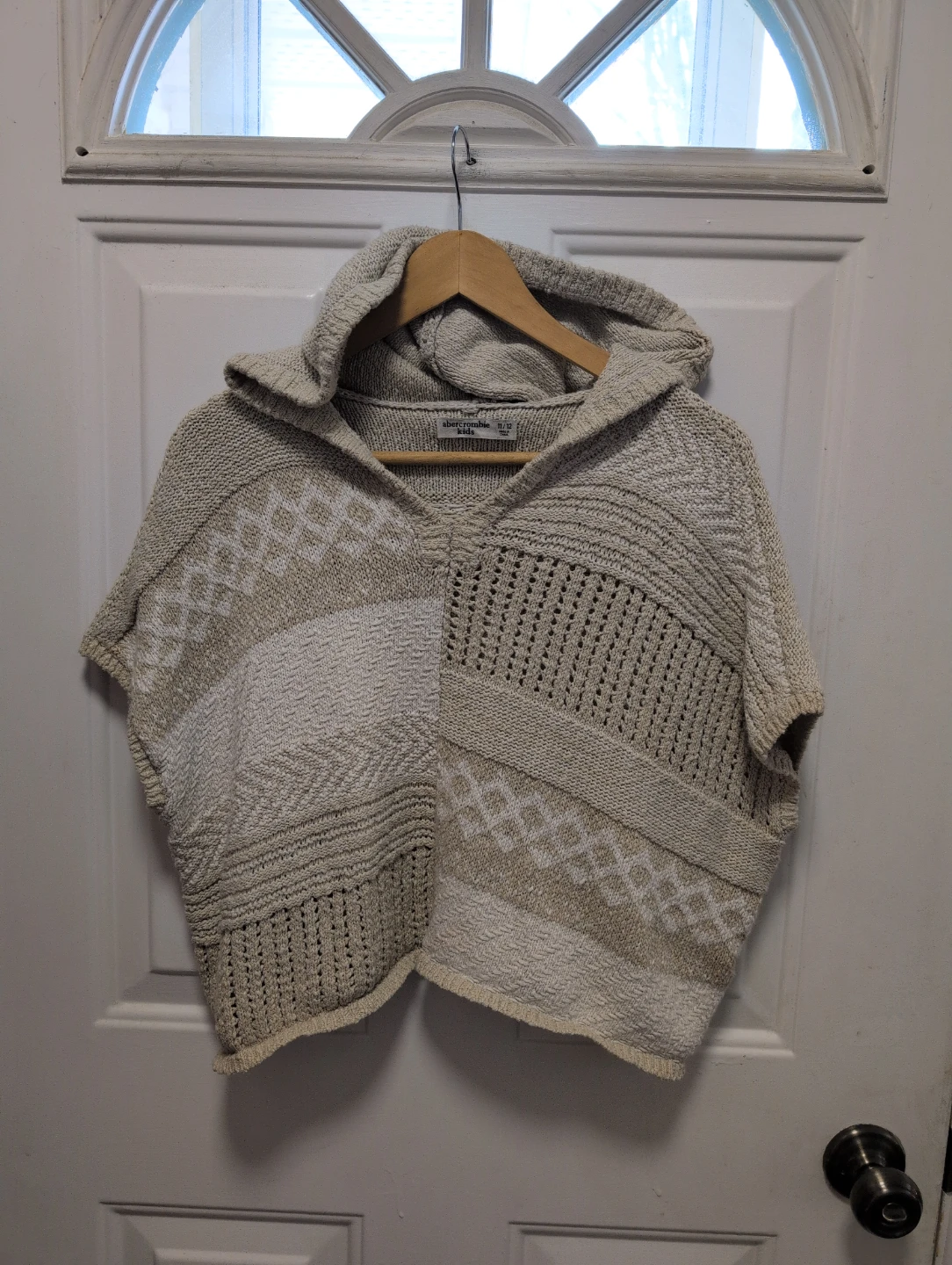 Abercrombie Kids Girls Knit Hooded Poncho 11/12