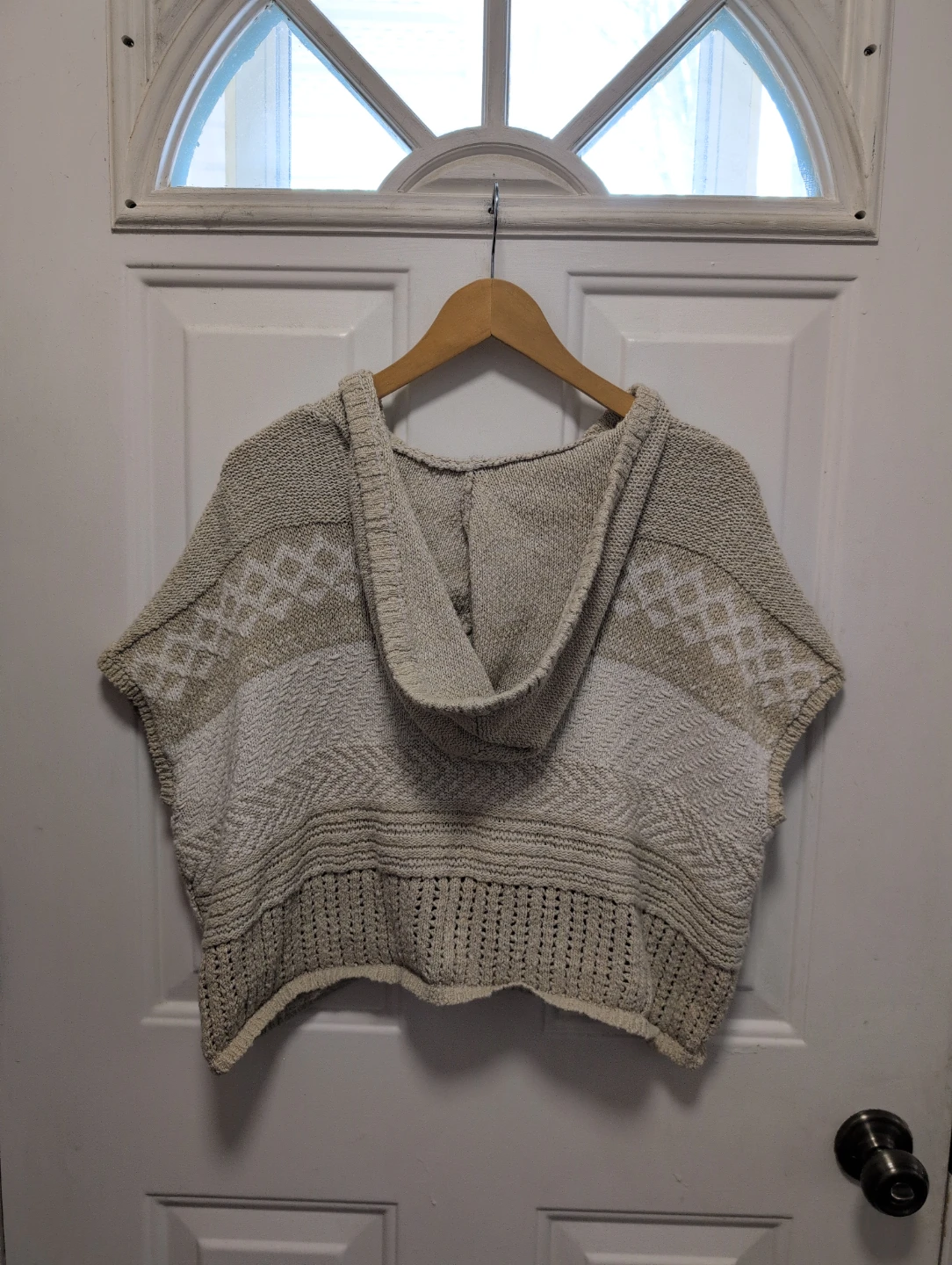 Abercrombie Kids Girls Knit Hooded Poncho 11/12 - photo 3