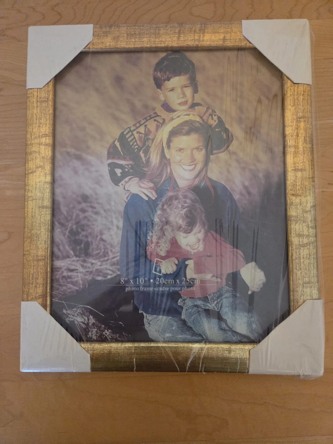 Three Gold Picture Frame 8" x 10" - New in Plastic - photo 3