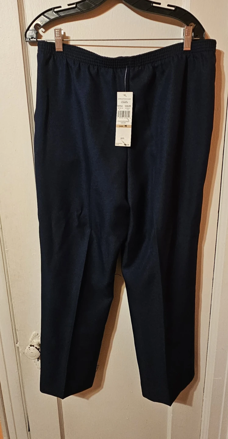 Women's dress pants - photo 3