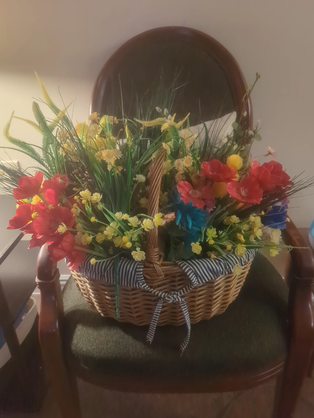 Large 21" Lined Basket Many Artificial Flowers 🧡 - photo 5