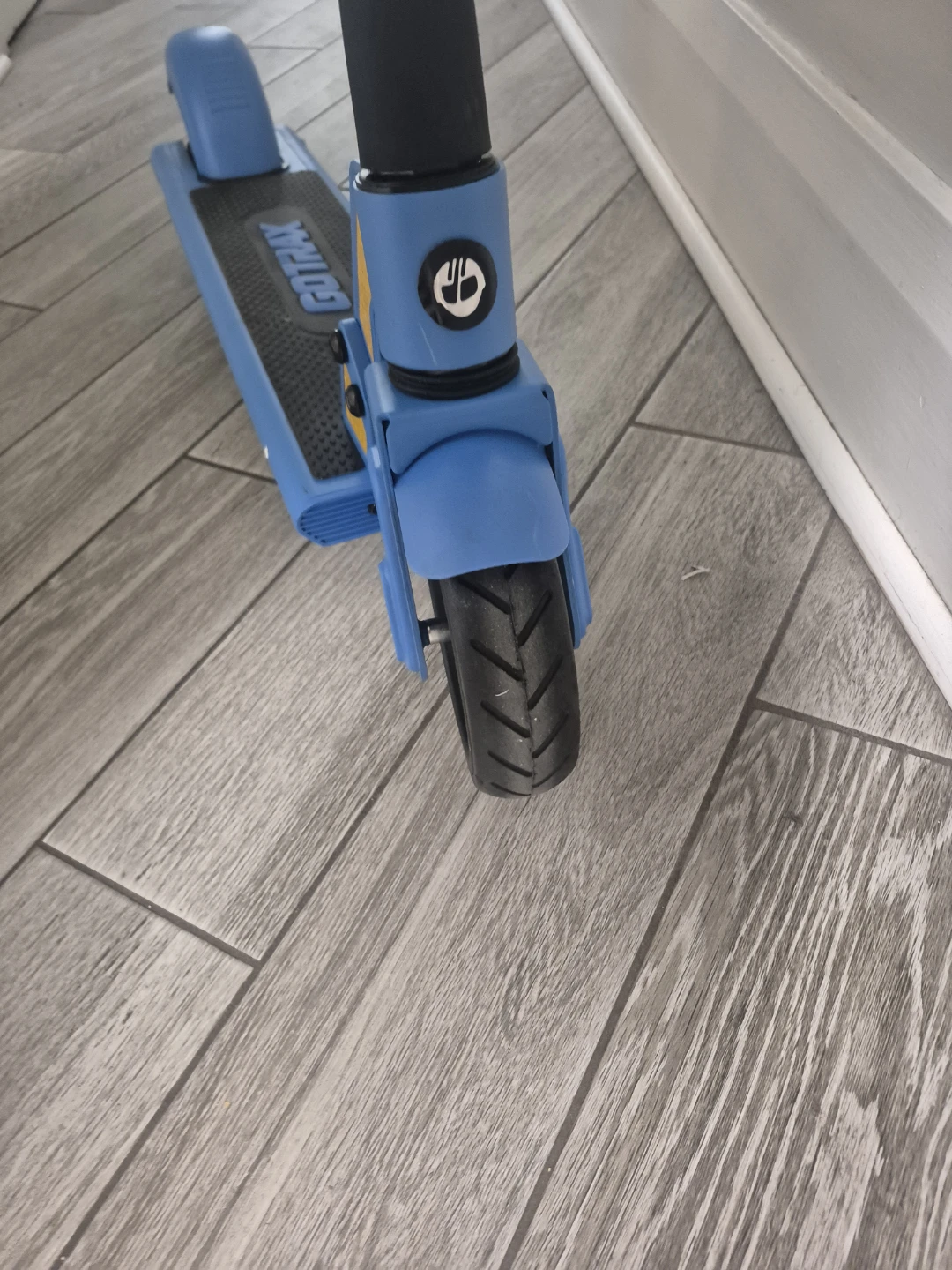 Gotrax GKS Stand Up Electric Scooter - photo 3