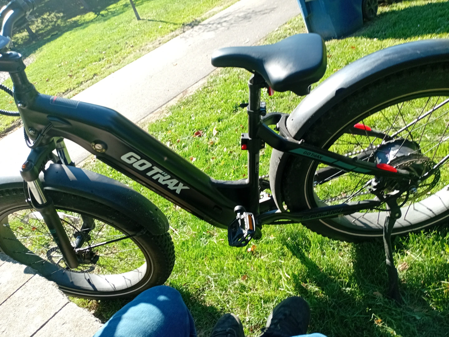 GoTrax Electric Fat Tire Bike - photo 3