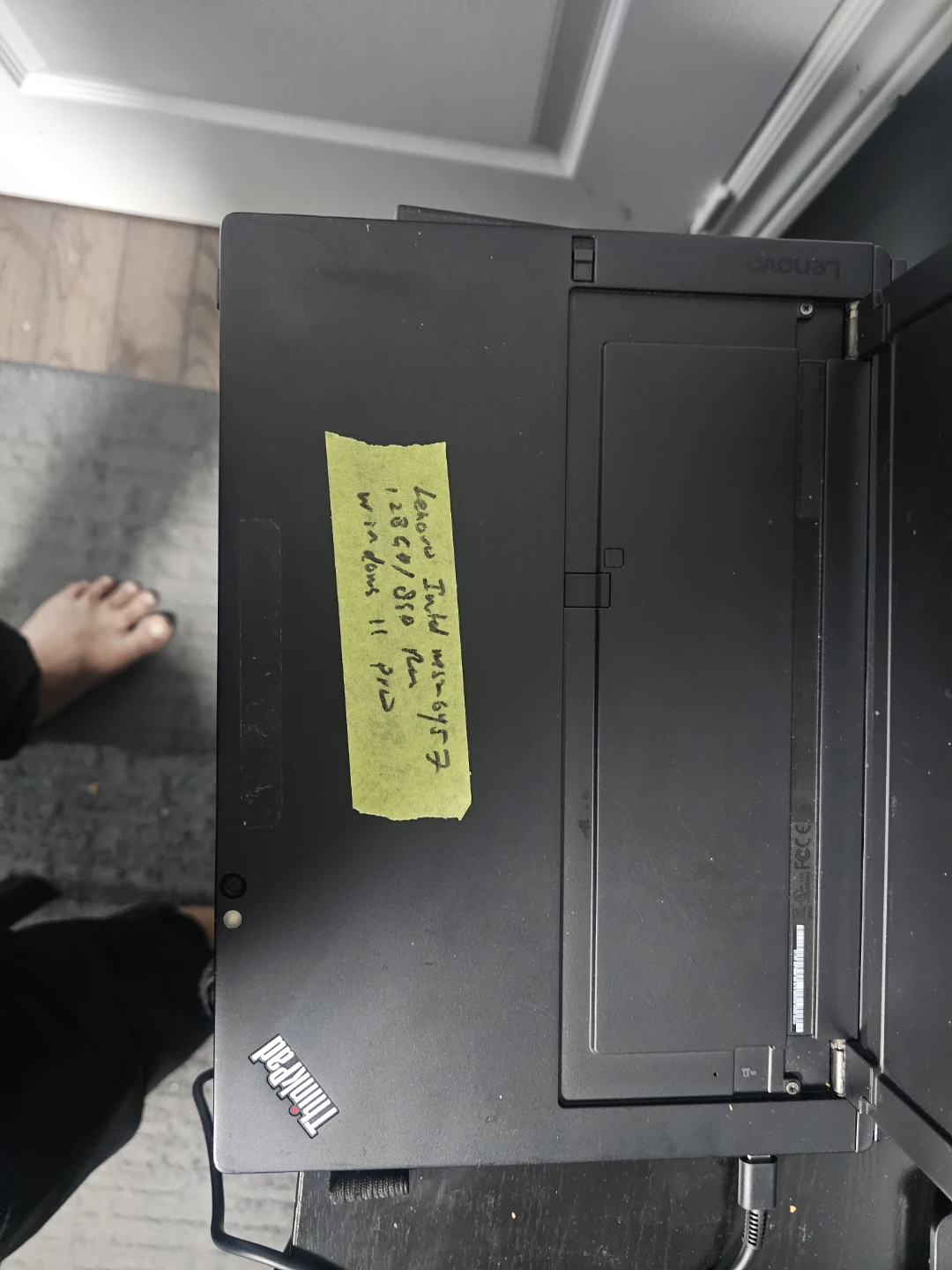 Lenovo ThinkPad X1 Carbon Gen 7 Laptop - photo 2
