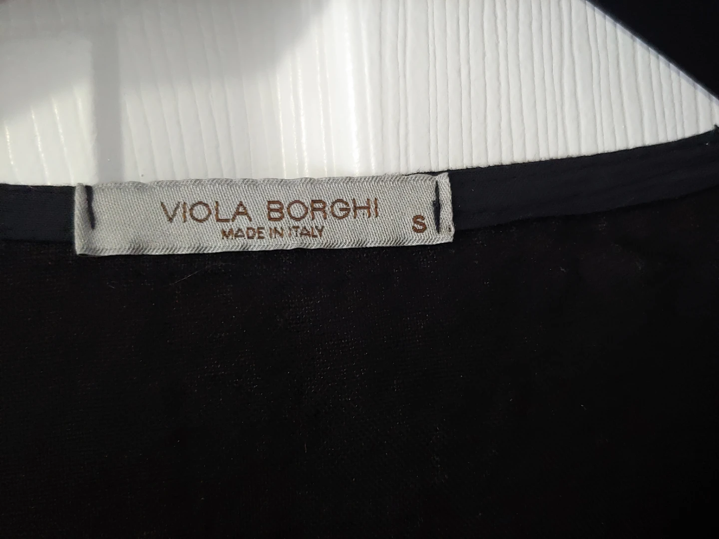 Like new Viola Borghi Black Linen Top Size S - photo 5