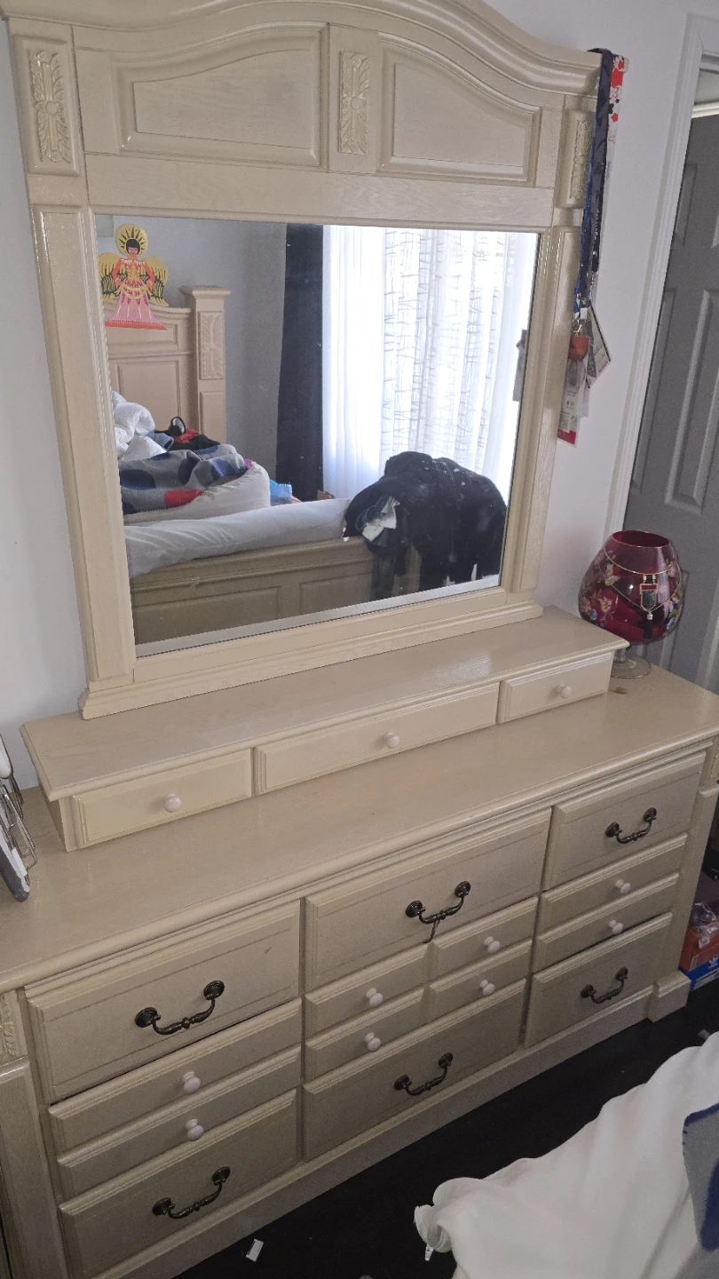 Cream Dresser with Mirror