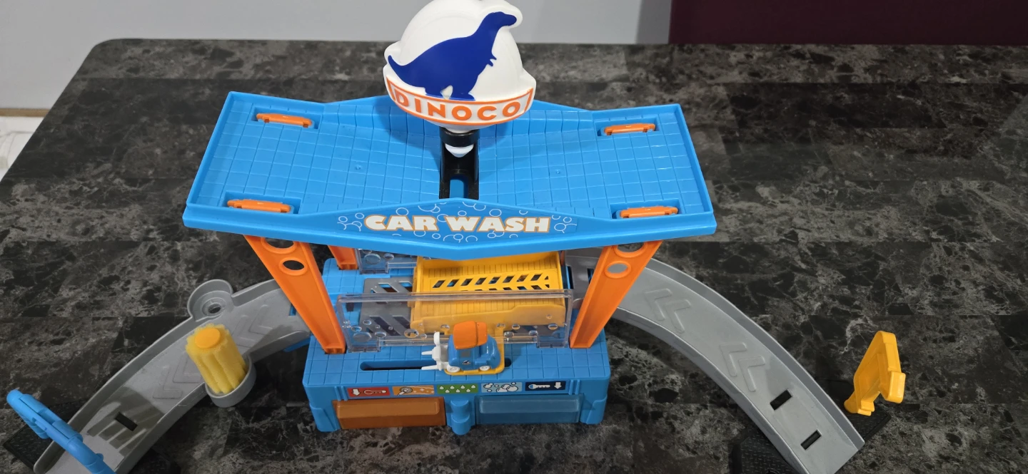 Disney Pixar Cars Dinoco Car Wash Playset - photo 2