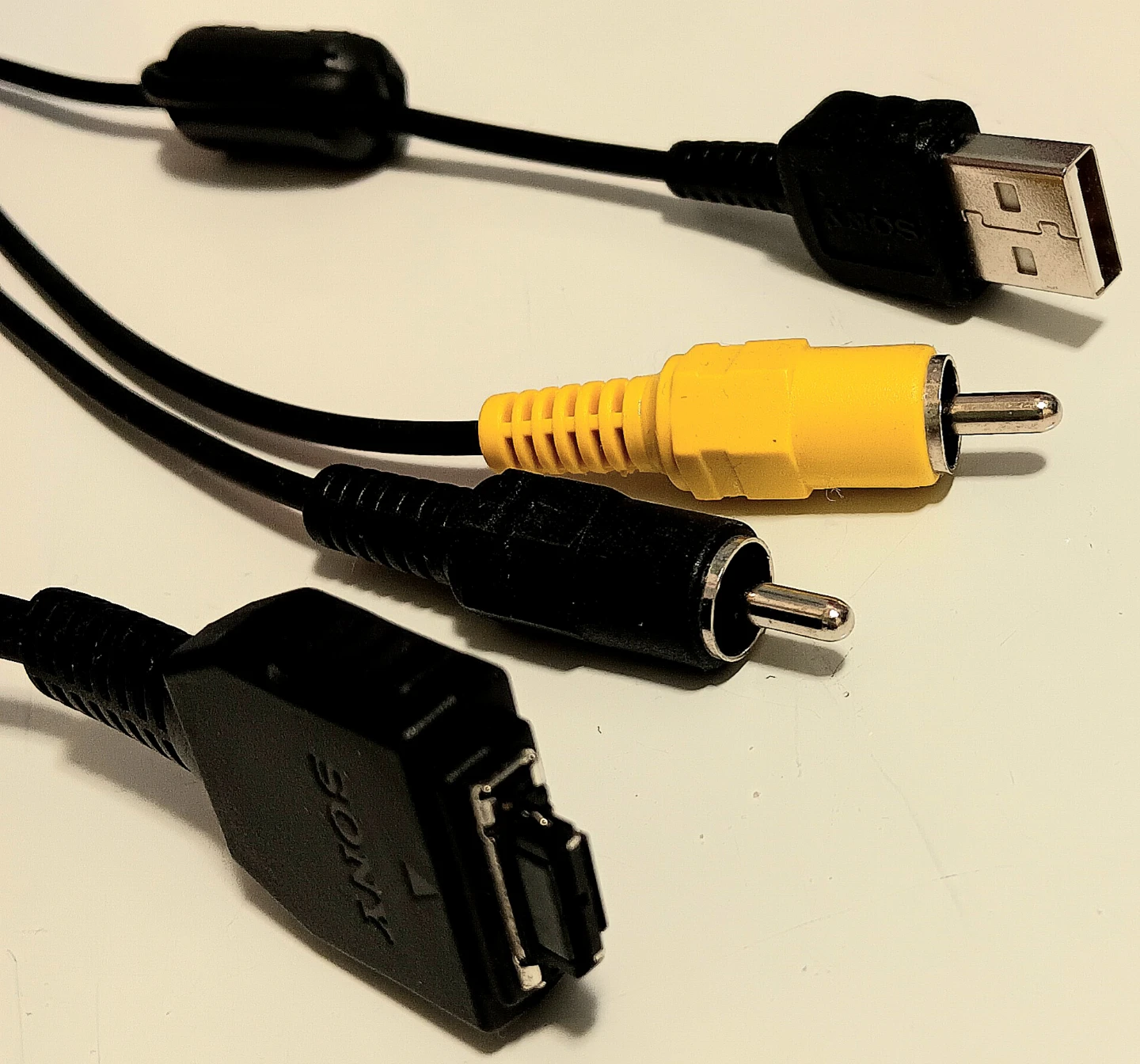 🔌Sony AV Cable - 60 inches long🔌