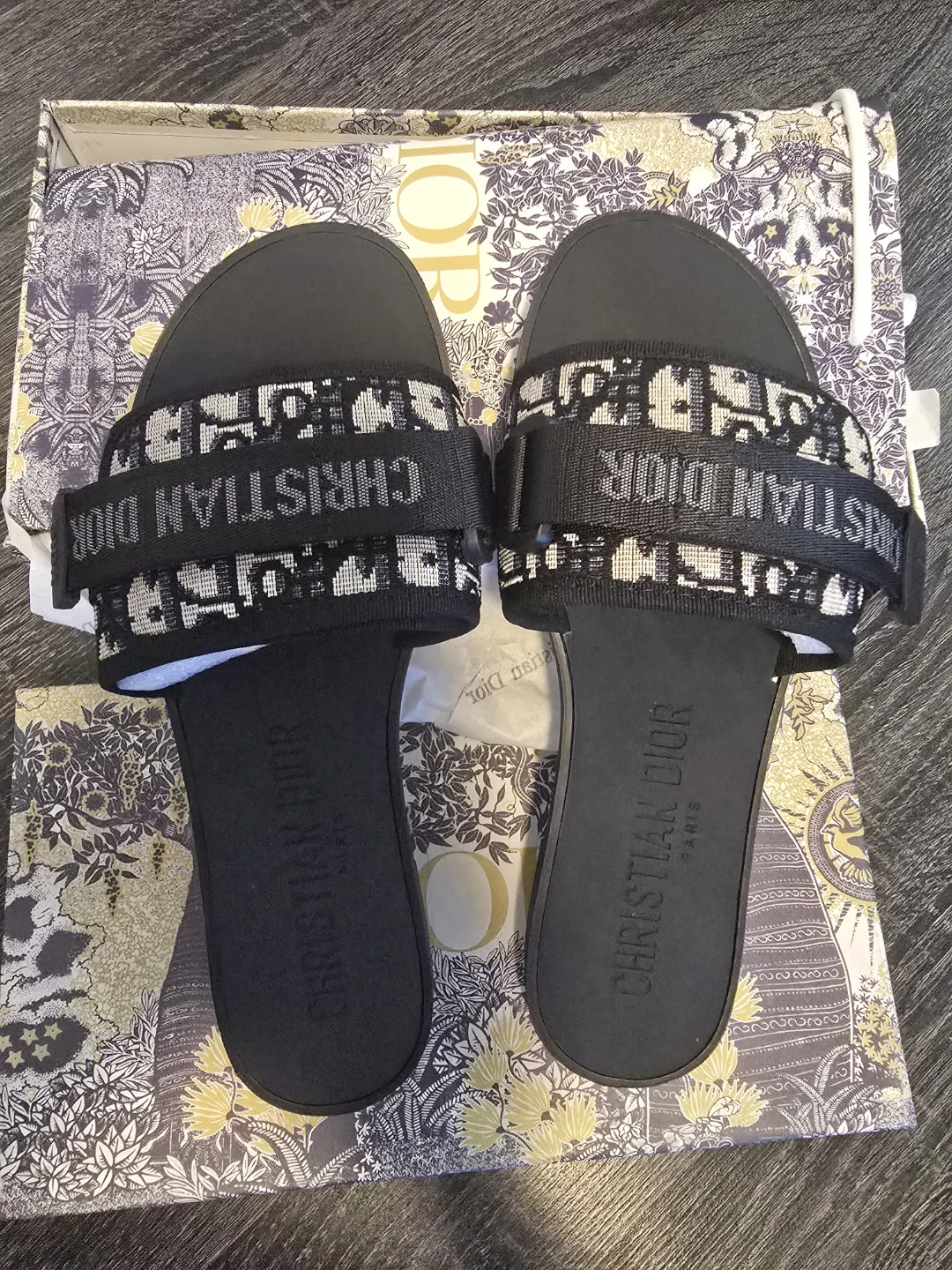 Christian Dior Black Sandals Size 41 - photo 2