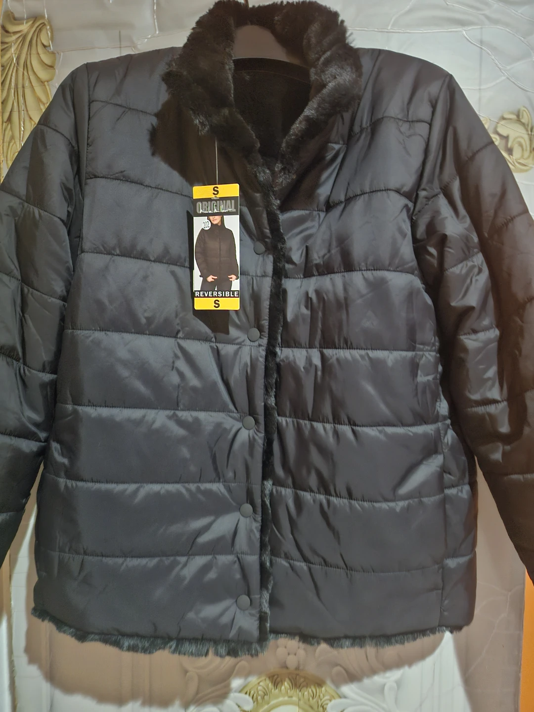 Nicole Miller Black Reversible Puffer Jacket - Size S