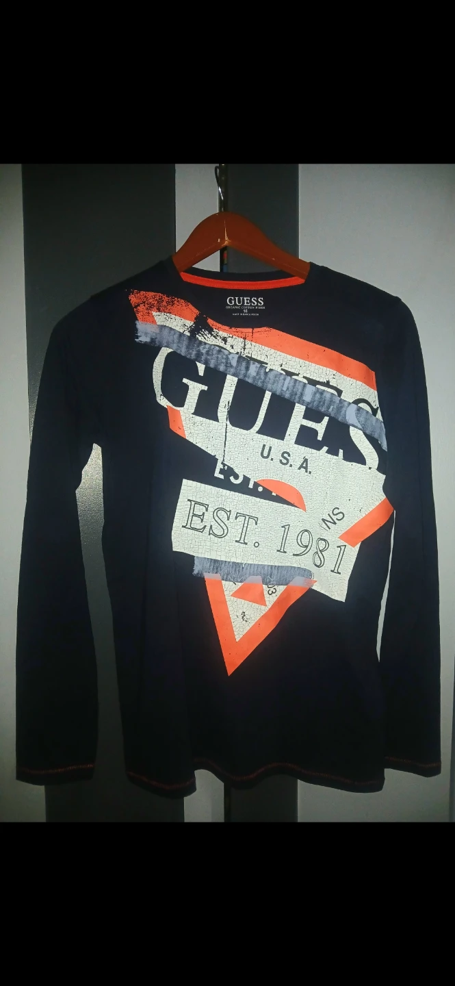 Guess Long Sleeve T-Shirts $25 each - photo 5