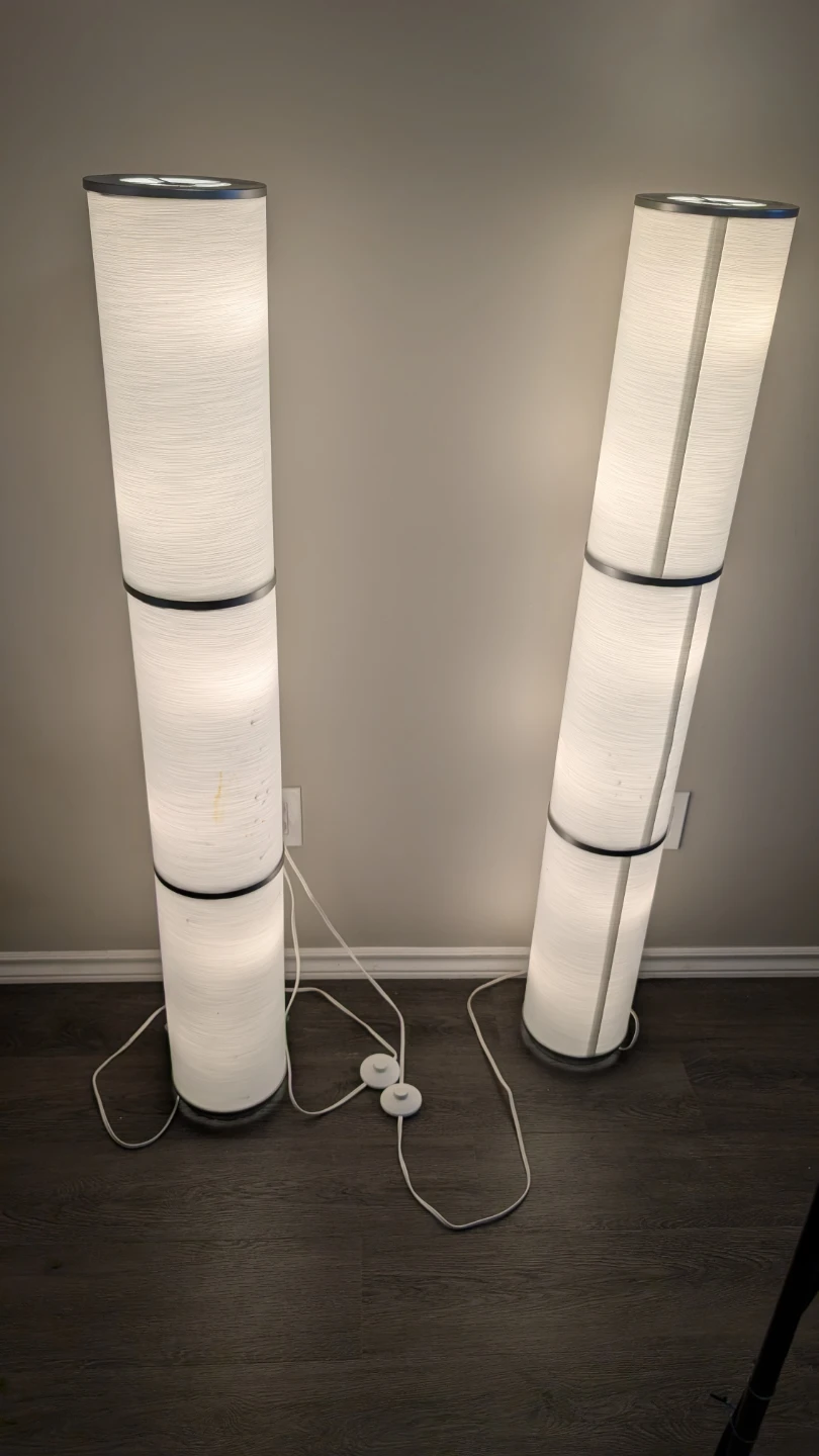 Pair of White Cylindrical Floor Lamps - photo 2