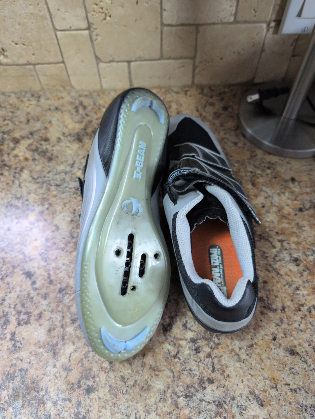 Pearl Izumi Women's Vagabond R4 Cycling Shoes - photo 4