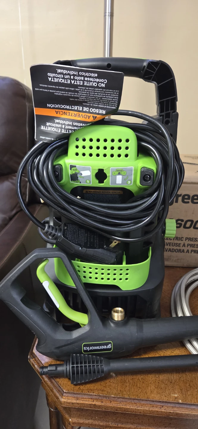 Greenworks 1600 PSI Electric Pressure Washer - photo 2