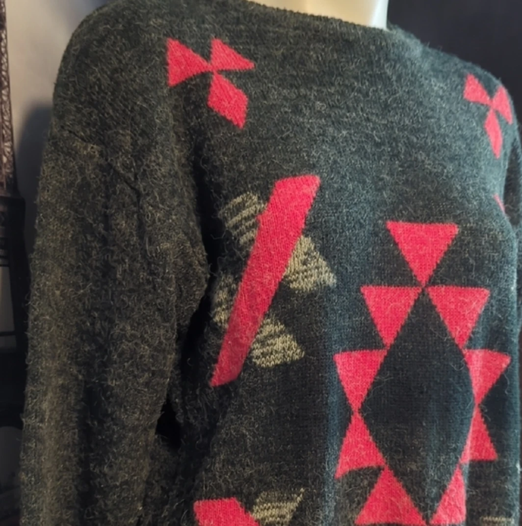 Avocado Grey & Pink Geometric Pattern Sweater G/L - photo 2
