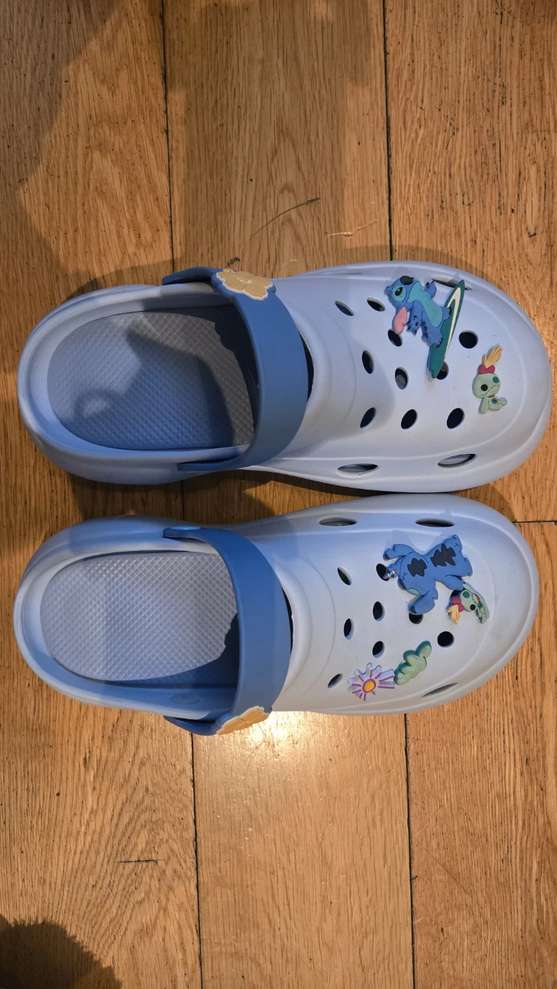 Light Blue Crocs with Stitch Jibbitz Size 39-40 - photo 3