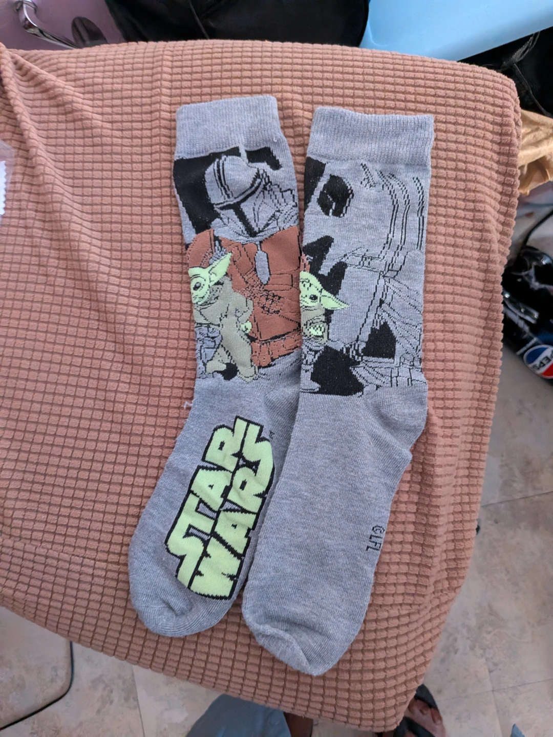 Star Wars The Mandalorian The Child & Mando Socks🧡 - photo 2