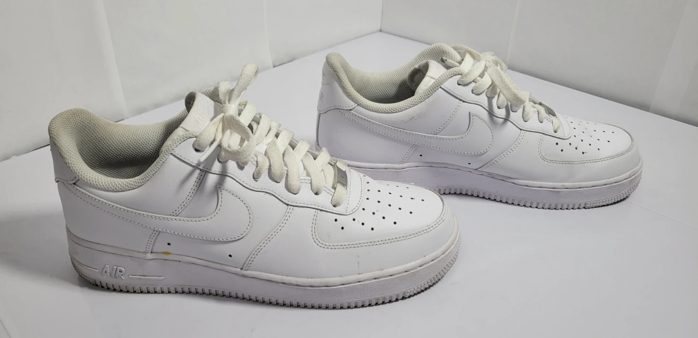 Nike Air Force 1 "AF1" White Leather Sneakers, size 9,5 (64) - photo 4