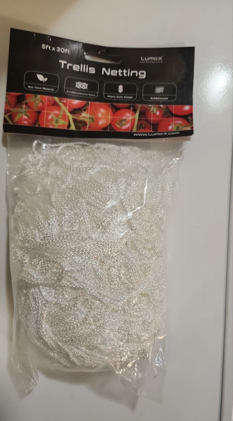 LUMAX Trellis Netting 5ft x 30ft - photo 2