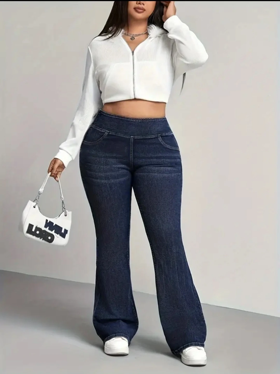 Curve & Plus Dark Wash Flared Jeans Size 18