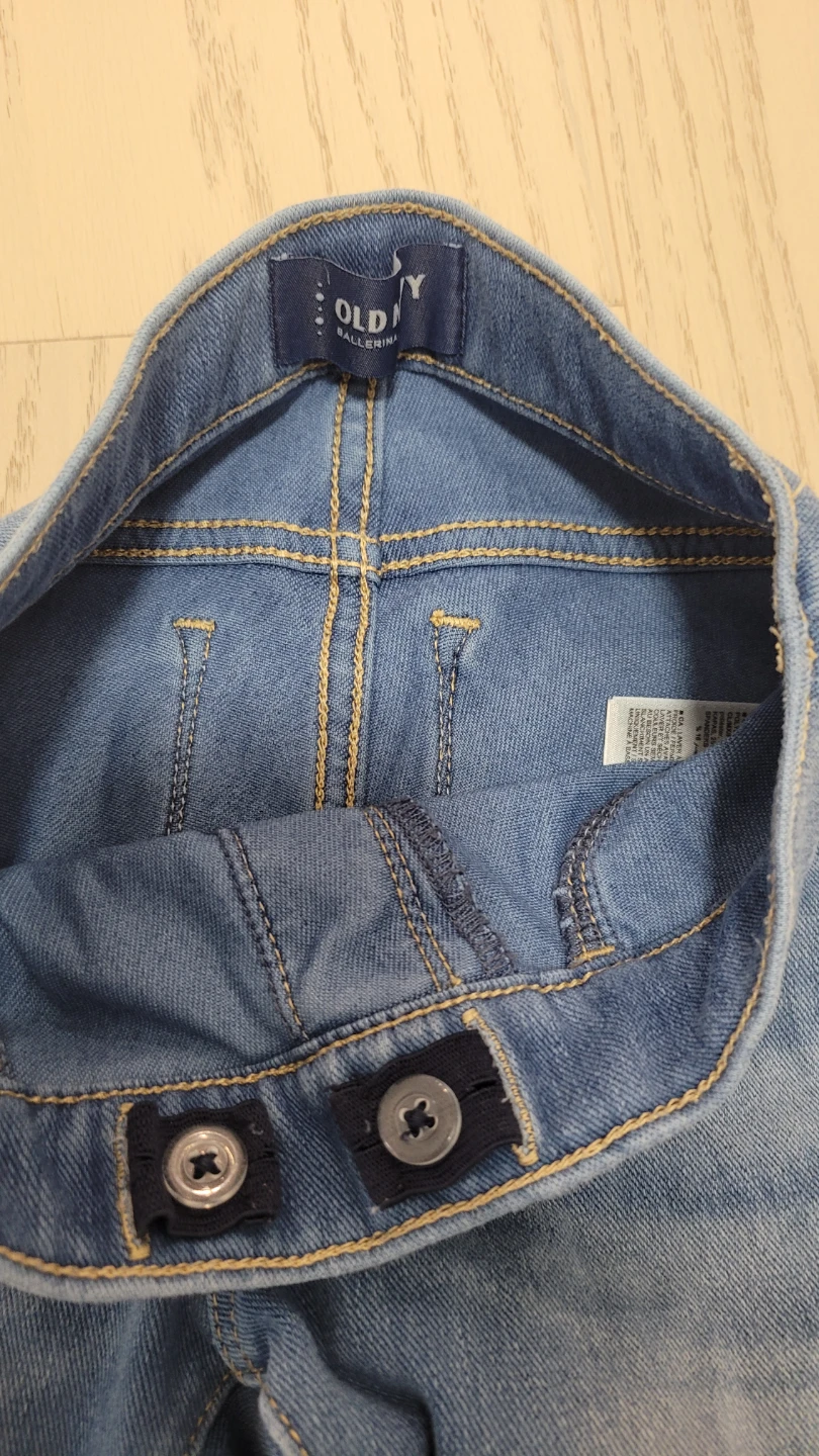 8T kids skinny jeans from old navy - photo 3