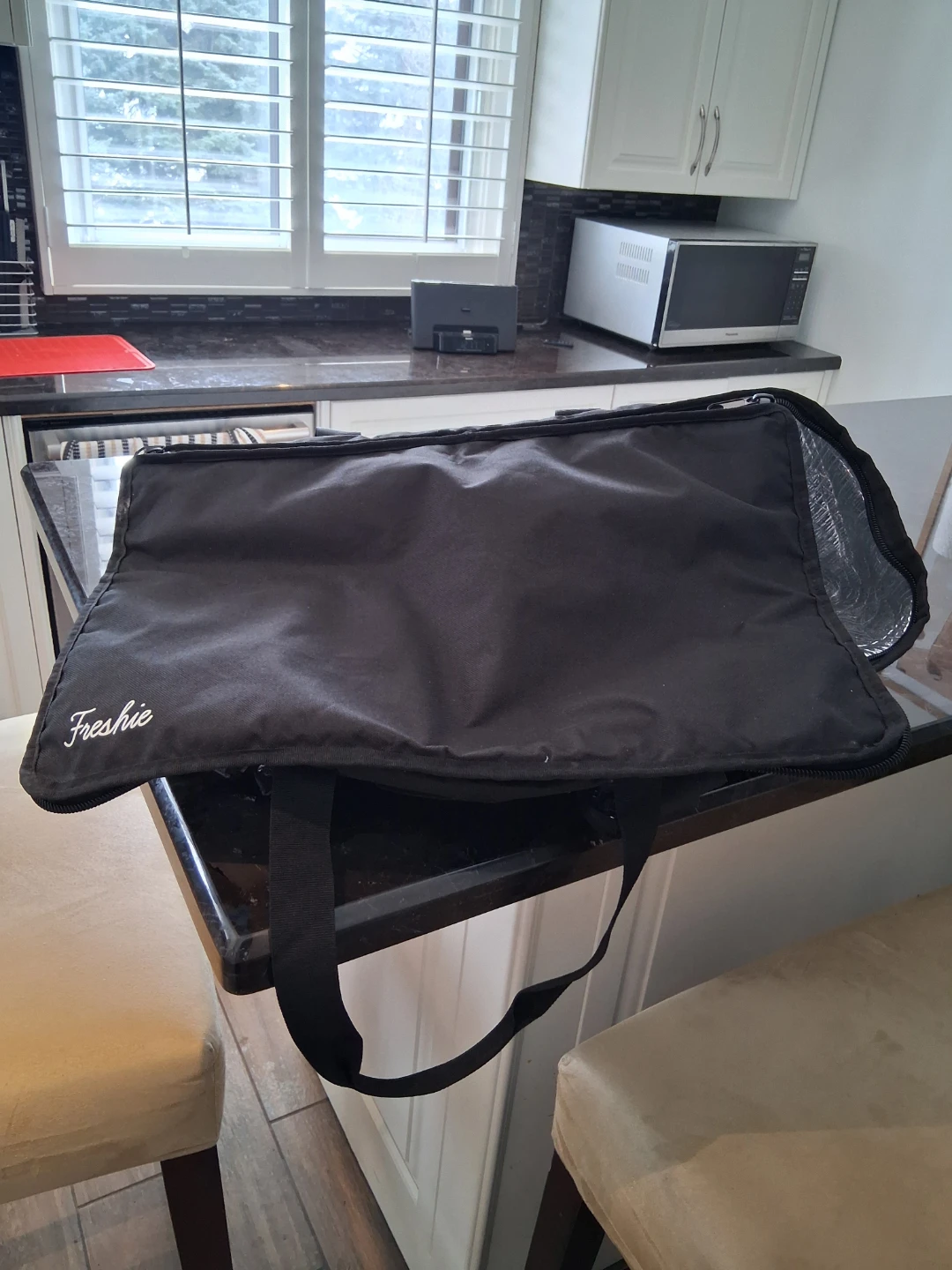 Food delivery bag