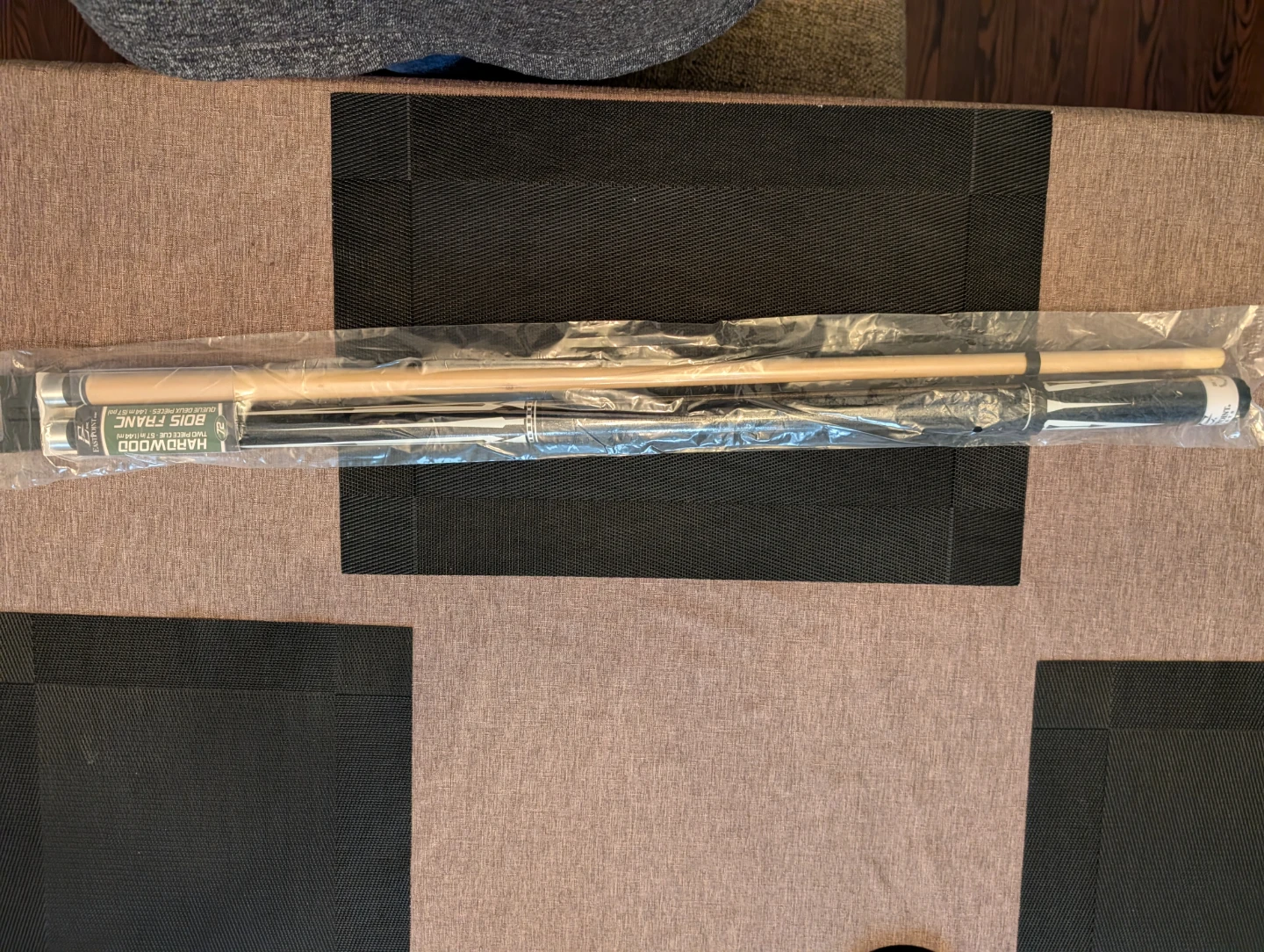 Eastpoint Hardwood 2 Piece Pool Cue 57 inch - photo 2