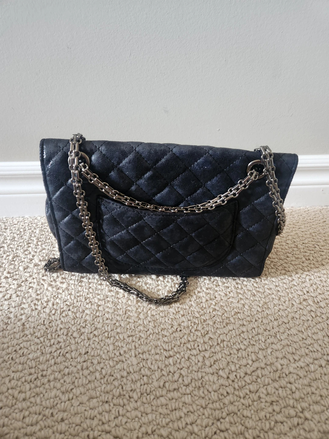 Womens Black Quilted Chain Shoulder Bag - photo 4