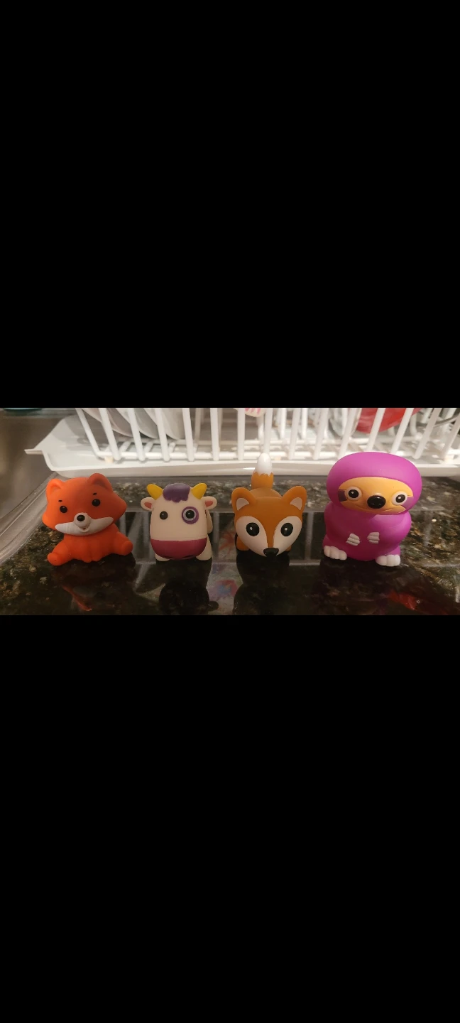 Set of 4 Animal Figurines - Fox, Cow, Fox, Sloth 🥕