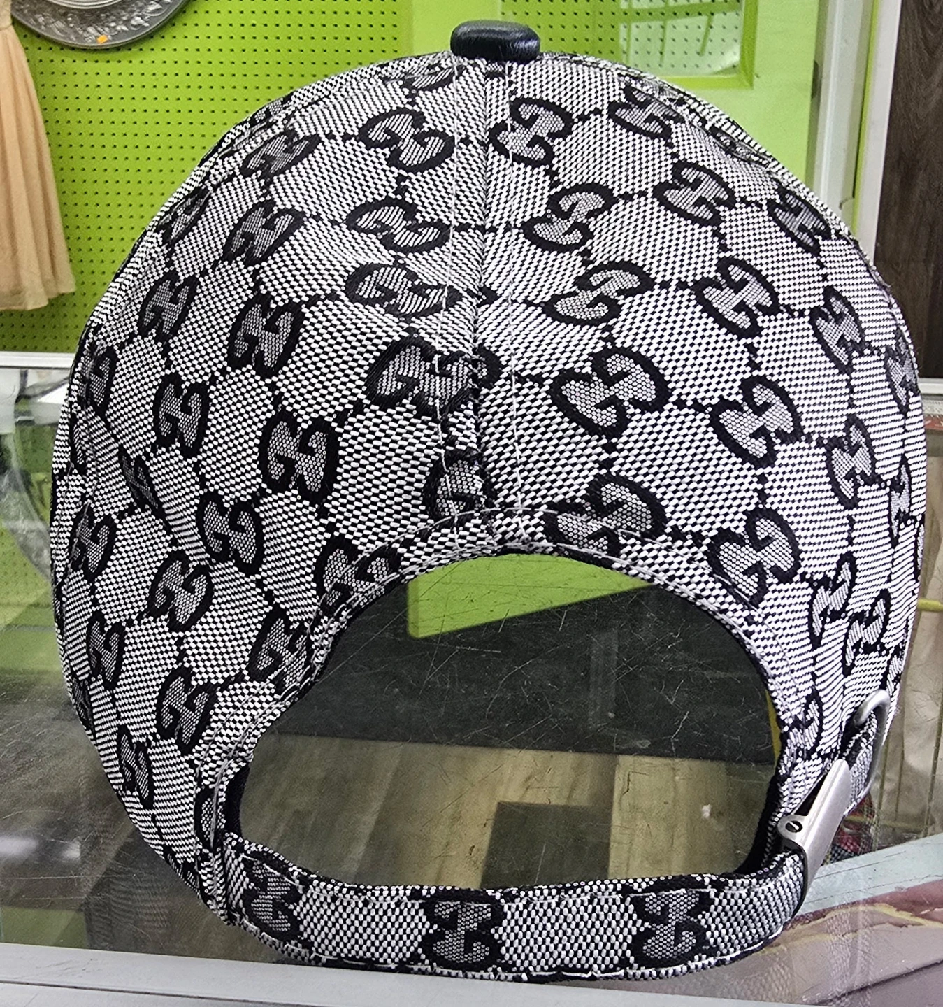 🧢🔥 Designer Style Monogram Hat – $40 🔥🧢 - photo 3