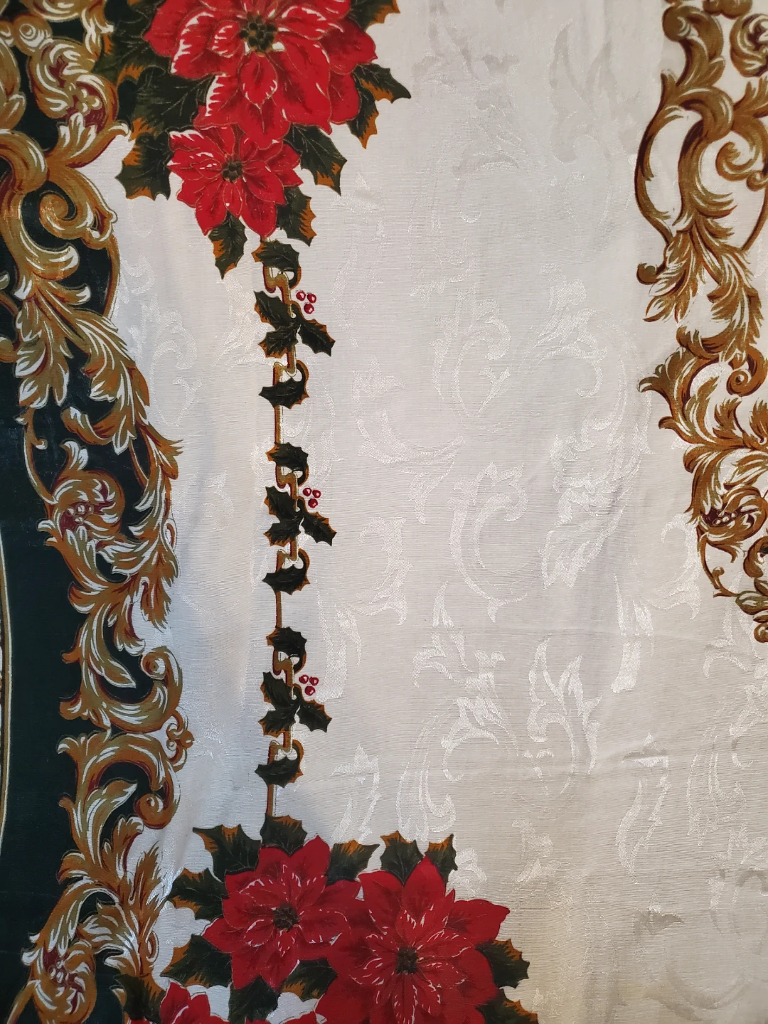 Vtg Style Christmas Table Cloth...Vguc - photo 4