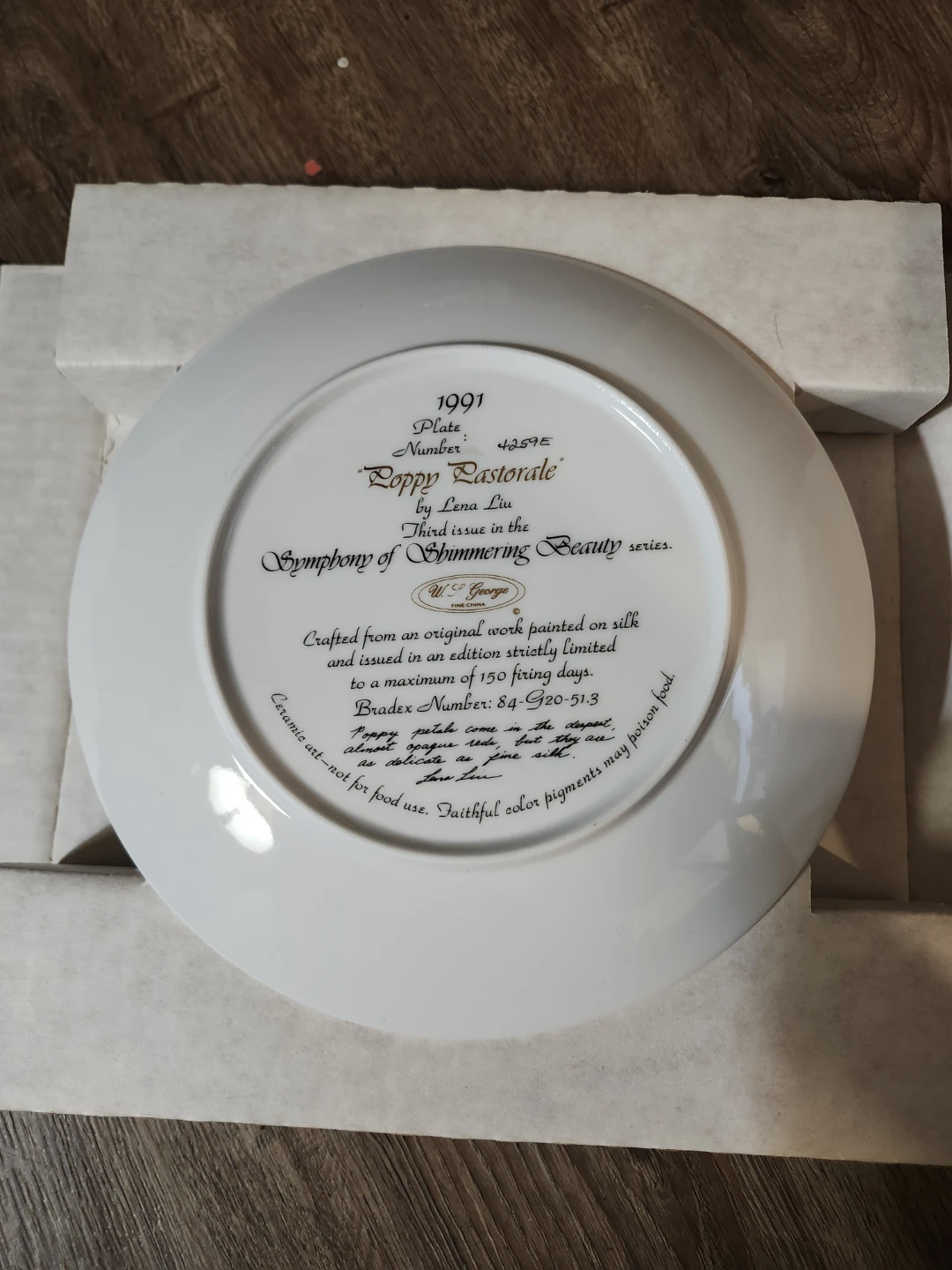 Symphony of Summering Beauty "Poppy Pastorale" Collector Plate - photo 2