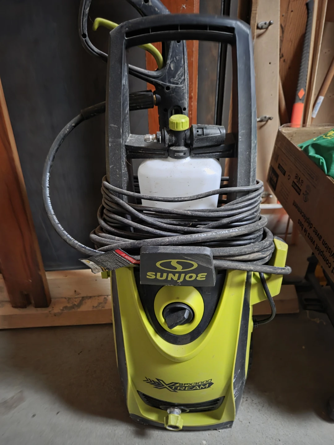 Sun Joe SPX3000-XR 2000 PSI Pressure Washer - photo 2