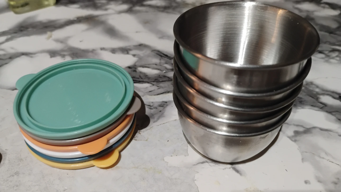 Set of 5 Stainless Steel Dipping Bowls with Lids