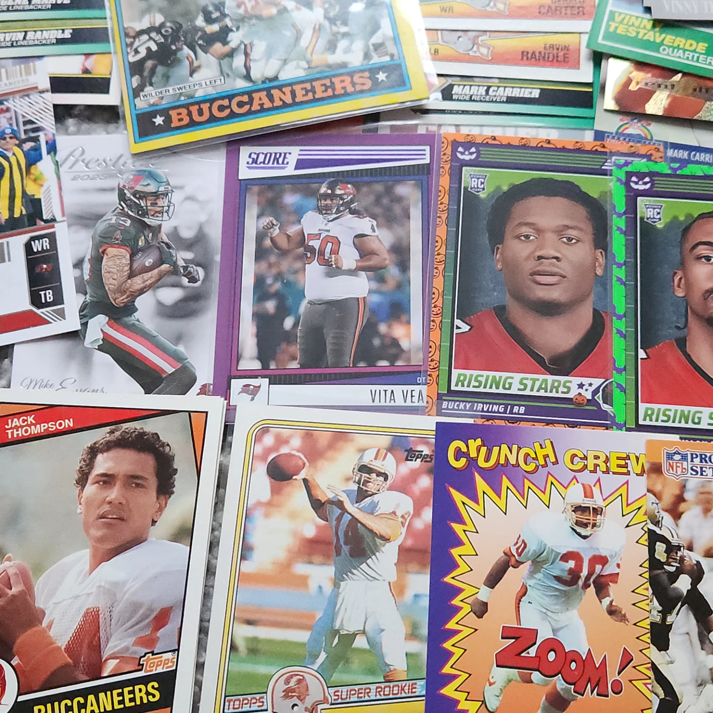 Tampa Bay Buccaneers, 200 Football Cards Team lot - photo 4