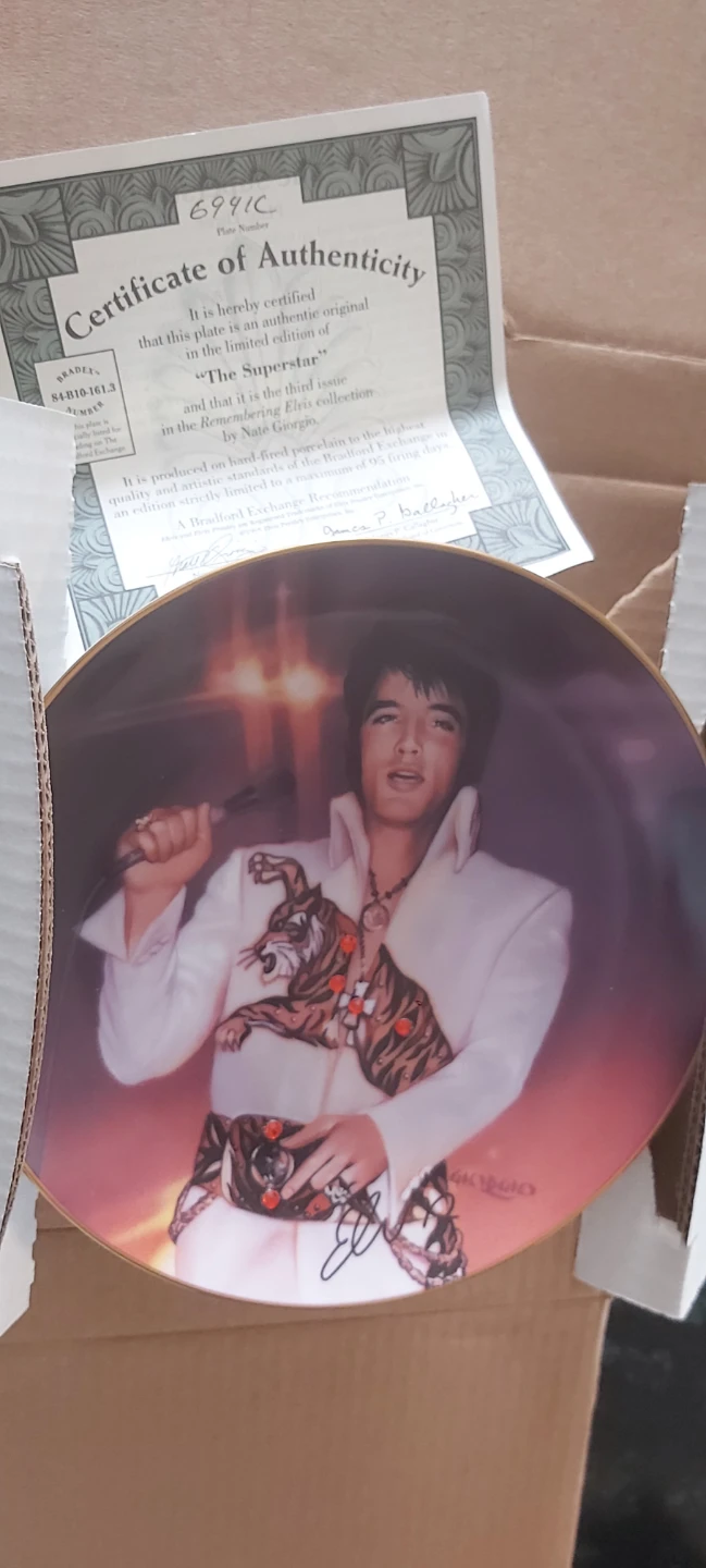 Elvis Presley "The Superstar" Limited Edition Collector Plate