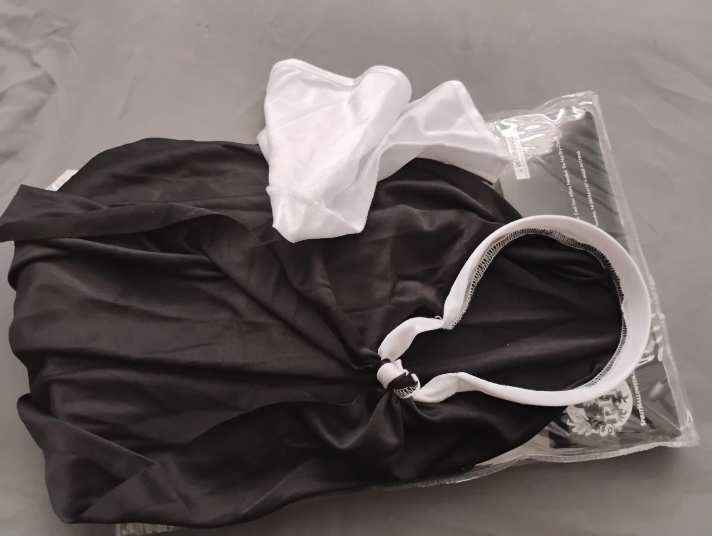 Spirit Nun Costume - Adult One Size - photo 5