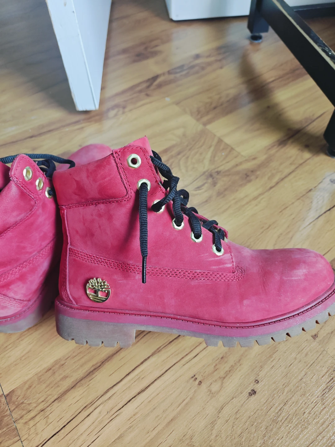 Ladies Timberland Red Suede Lace-Up Boots - photo 3