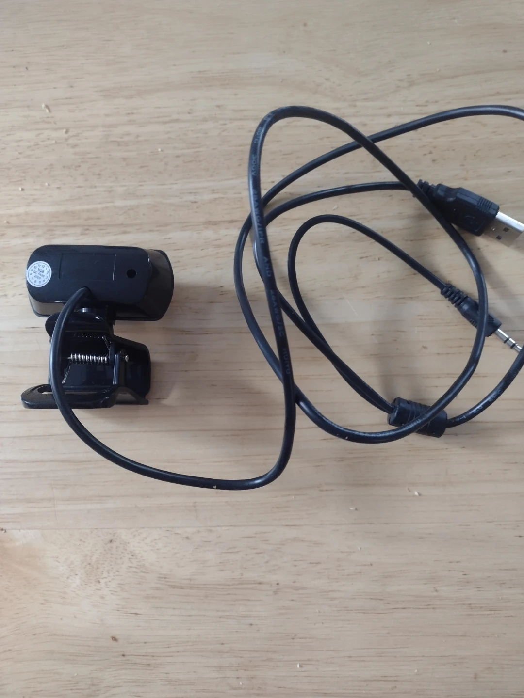 Full HD Webcam with Built-in Microphone - photo 2