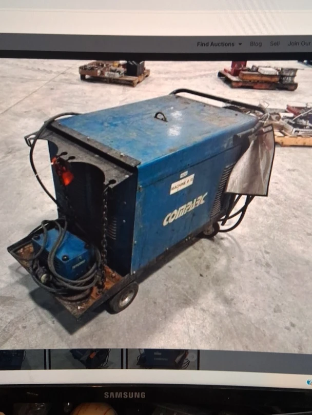 Miller AlphaTIG 252 Welder - photo 2